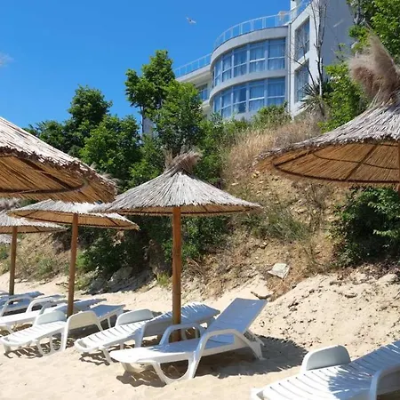 Апартамент Корал Apartamento *